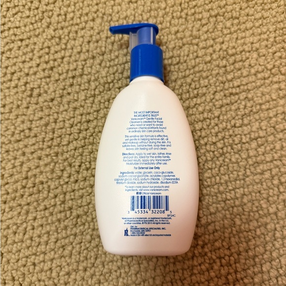 vanicream 8oz gentle facial cleaner! - Picture 2 of 4